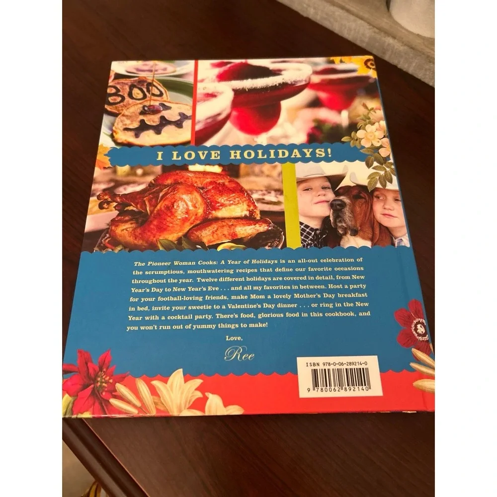 The Pioneer Woman Cooks: A Year of‎ Holidays